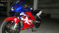 Honda CBR 600 F4 foto