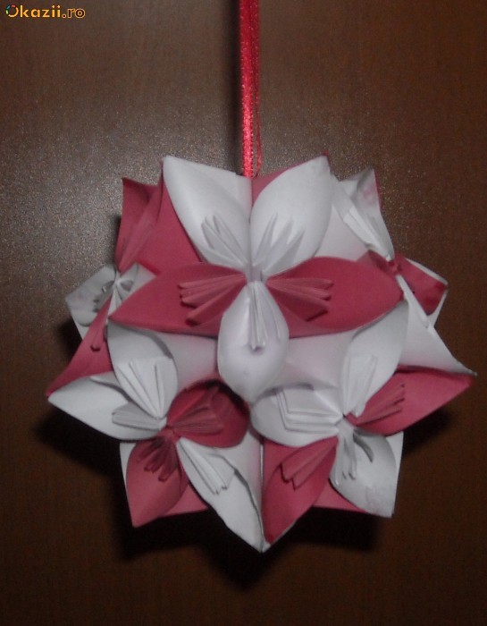Ornamente de hartie confectionate manual - Origami foto mare Ornamente de hartie confectionate manual - Origami foto mare