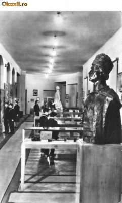 bnk cp arad - interior din muzeul orasului - circulata 1971 foto