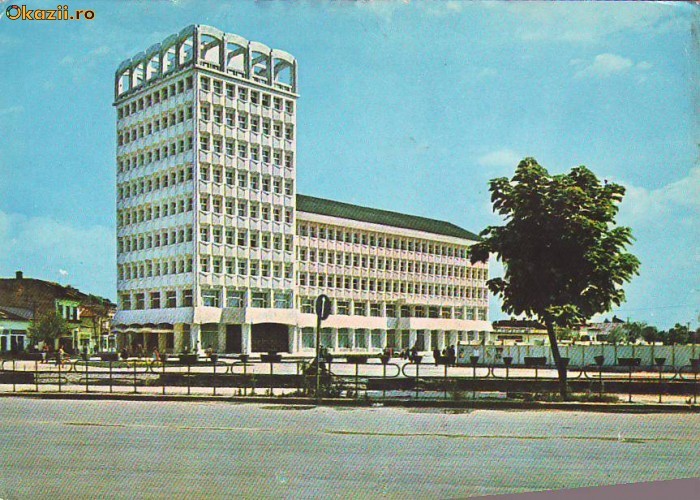 S 4066 Targoviste Palatul Administrativ circulata