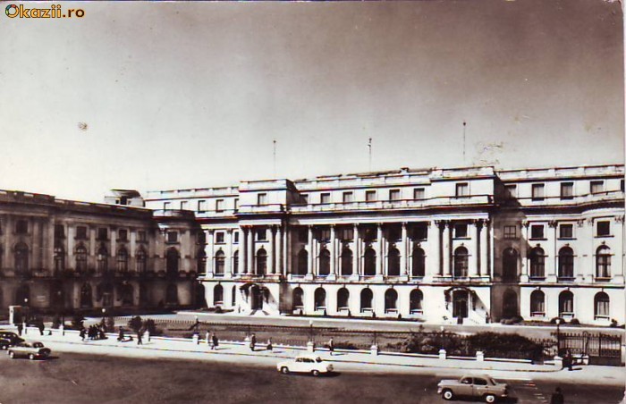 S 5843 Bucuresti palatul Consiliului de Stat circulata S 5843 Bucuresti palatul Consiliului de Stat circulata