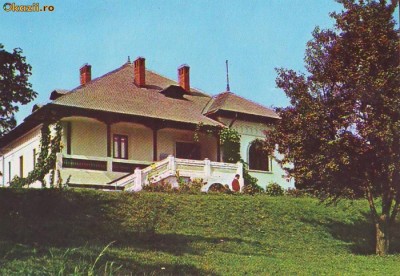 S 4142 Targu Neamt Casa memoriala M.Sadoveanu necirculata foto