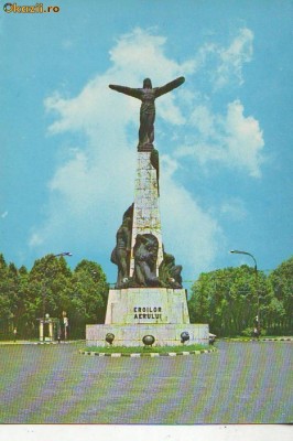 S6126 BUCURESTI Statuia aviatorilor NECIRCULAT foto