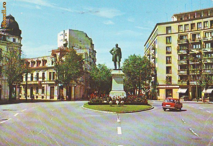 S 6673 BUCURESTI Statuia lui M.Kogalniceanu Circulata S 6673 BUCURESTI Statuia lui M.Kogalniceanu Circulata
