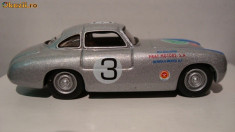 1/72 CARARAMA ..+800 DE MACHETE foto