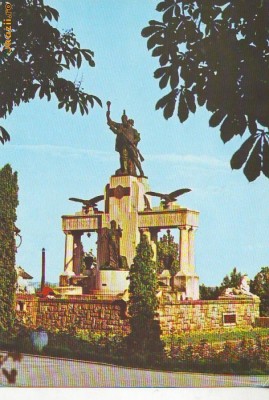 S 3257 DROBETA TR.SEVERIN- Monumentul eroilor NECIRCULATA foto
