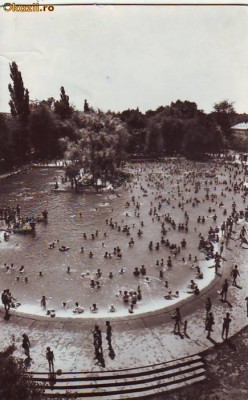 R-8003 ORADEA - Baile ,,Victoria&amp;#039;&amp;#039; Strandul, CIRCULAT 1965 foto