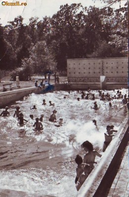 R-8020 ORADEA - Baile ,,1 Mai&amp;#039;&amp;#039; Bazinul, CIRCULAT 1965 foto