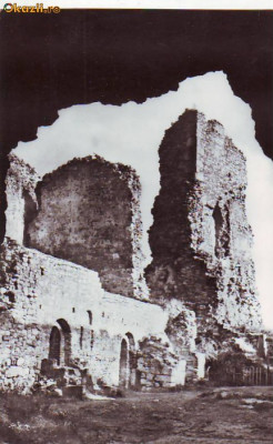 R 8439 Vedere din TIRGU -NEAMT -Ruinele cetatii NECIRCULATA foto