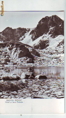 R-8168 MASIVUL RETEZAT-Varful si lacul Pietrele, NECIRCULAT foto