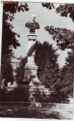 R 7692 TURNU SEVERIN -Statuia lui Traian NECIRCULATA foto