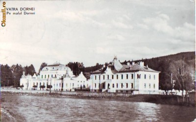 R-8618 VATRA DORNEI-Pe malul Dornei, CIRCULAT 1964 foto