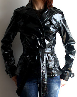 Trench negru / Jacheta neagra dama model patent leather (din lac / lacuita  / piele eco), marime S / NOU CU ETICHETA BY Ana Scott. | arhiva Okazii.ro