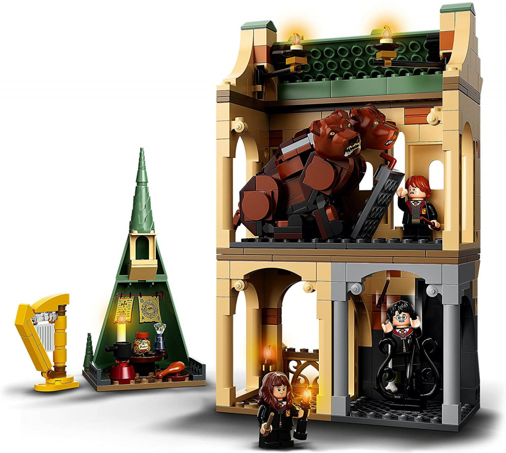 LEGO HARRY POTTER HOGWARTS INTALNIREA CU FLUFFY 76387 SuperHeroes