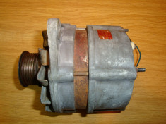 1013 - Alternator 205 II 1.6 , 405 , 309 , BX , J5 Bosch 0120489258 foto