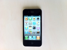 iPhone 4 de 16GB Decodat cu Gevey Sim foto