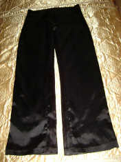 Pantalon dama negru lucios foto