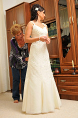 Rochie de mireasa Calin Events culoare ivory foto