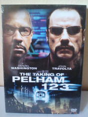 The Taking of Pelham 1 2 3 / 123 S-a furat un tren (DVD) SIGILAT foto