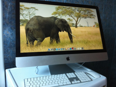 DESKTOP PC APPLE A1312 MAC OS X . 8 Gb . RAM si 1 TB hard disk foto