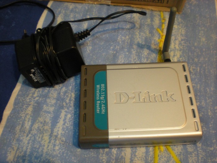 Router wireless 802.11 b/g D-Link model DI 524 foto mare Router wireless 802.11 b/g D-Link model DI 524 foto mare