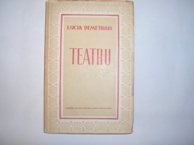 LUCIA DEMETRIUS - TEATRU,p7 foto