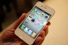 Vand Iphone 4s White 32gb - orice retea!!! foto