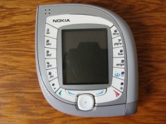 Vand Nokia 7600 de colectie foto
