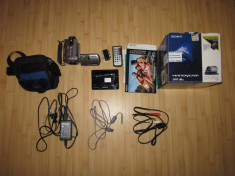 Camera Video Sony DCR-SR52, HDD 30 GB, Zoom Optic 25X, geanta + absolut toate accesoriile (telecomanda, suport, cabluri, etc.) foto