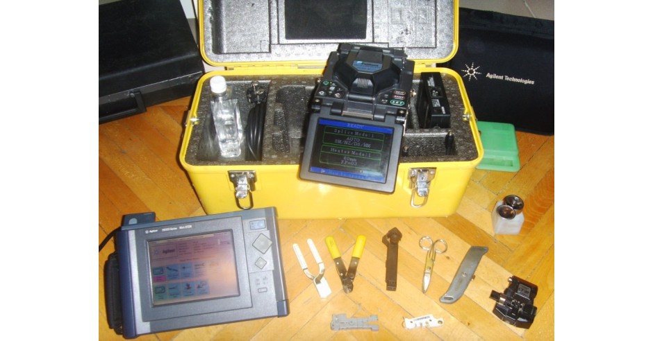 Aparat sudura fibra optica Fujikura FSM-50S Fusion Splicer + Cleaver ...