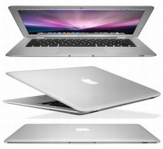 MacBook Air 2.1 - 1.86 GHz Intel Core 2 Duo 6MB L2Cache / 2GB RAM 1,07 GHz / 13.3 LED-backlit glossy widescreen display / NVIDIA GeForce 9400M 256MB foto