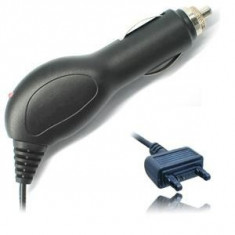 Incarcator Auto Sony Ericsson K750, k850, K800, K810, P990I, V630, W850, W910, Z520, Z550, foto