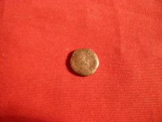 Moneda Romana bronz , tarzie , d= 1,2 cm foto