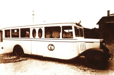 Carte postala ilustrata Autobuz Chevrolet , din 1930 foto