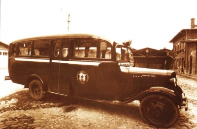 Carte postala ilustrata Autobuz Chevrolet, din 1929 foto