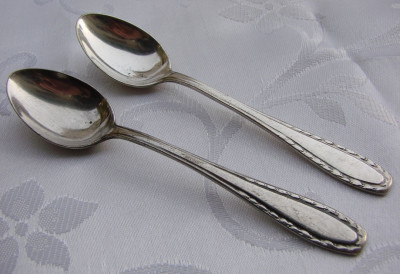 Doua lingurite din alpacca argintate (22) foto