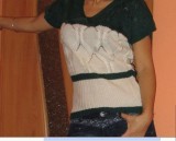 Bluza cu gaurele