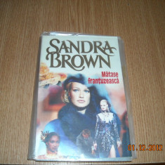 MATASE FRANTUZEASCA-SANDRA BROWN