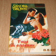 FUGA DE CELEBRITATE-SANDRA BROWN