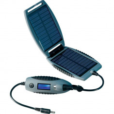 Kit incarcator universal portabil solar si acumulator Powertraveller PowerMonkey Explorer sigilat, garantie foto