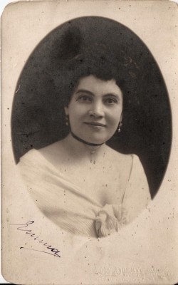 CARTE POSTALA DE EPOCA - DUNKY FIVEREK CS. ES KIR. UDVARI FENYKEPESZEK KOLOZSVAR foto