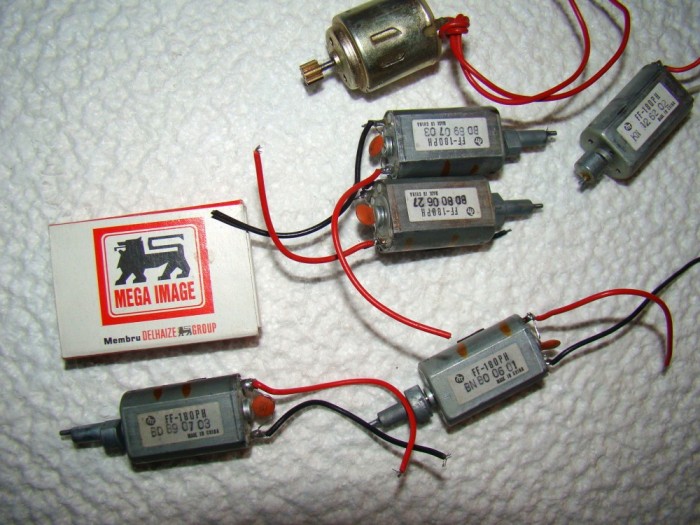 Motoras de 1,5 V