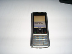 vand NOKIA 6300 cu mic defect foto