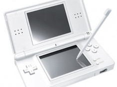 Vand / Schimb Nintendo DS ieftin... foto