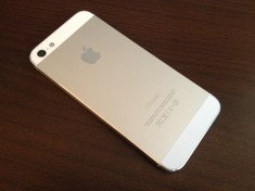 NOU, HERO H2000+ (iPhone 5 Design) ANDROID 4, Display 4&amp;quot; HD SAmoled, 512 RAM, CPU 1,2 GHZ DUAL CORE MTK 6577 DUAL SIM foto