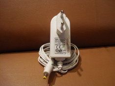 ADAPTOR INCARCATOR 12V-166A MODEL SYS 1308 foto