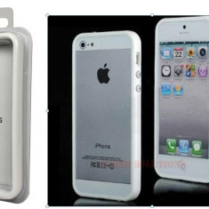 Bumper alb plastic iphone 5 5G + folie protectie ecran