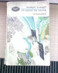 carte-un pumn de tarana-preaiubita-evelyn waugh foto