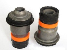 Bucsa cadru motor Renault Megane 2 foto