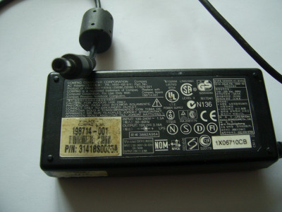 Incarcator , adaptor laptop Compaq MODEL PA-1600-01 , 19V - 3.16A 60W foto